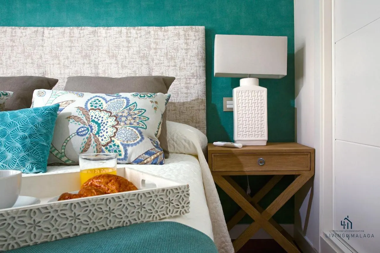 Living4Malaga Carcer Apartment