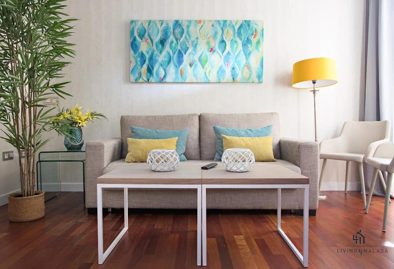 Living4Malaga Carcer Apartment